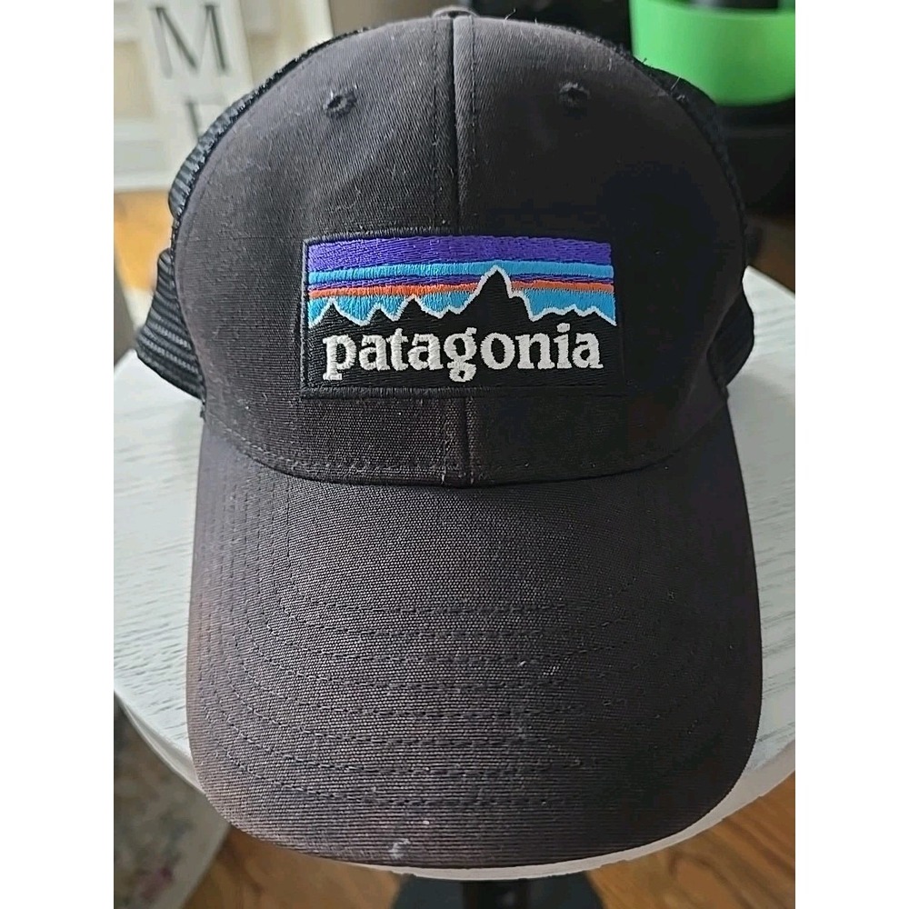 Patagonia Snapback Hat Mens One Size Adjustable Black Trucker Mesh Back Cap